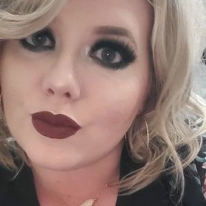 Meet your Posher, Shealyn